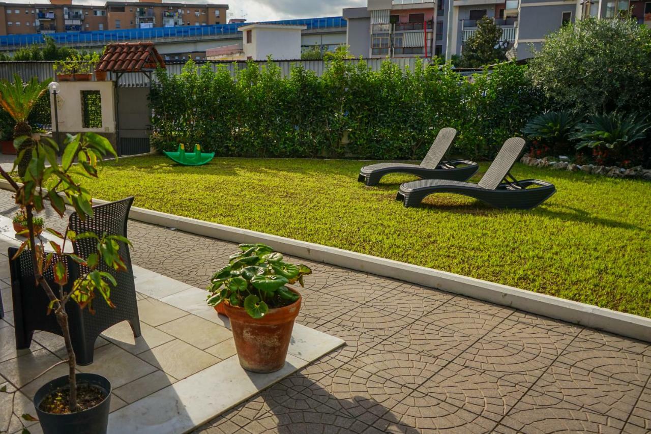 B&B Le Canapine Frattamaggiore Exterior photo